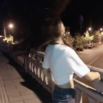 下雪屋顶跳舞小姐姐视频,小姐姐的冬日浪漫演绎