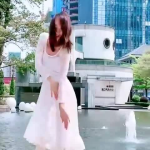 小姐姐白色裙子跳舞,小姐姐白色裙子的优雅演绎